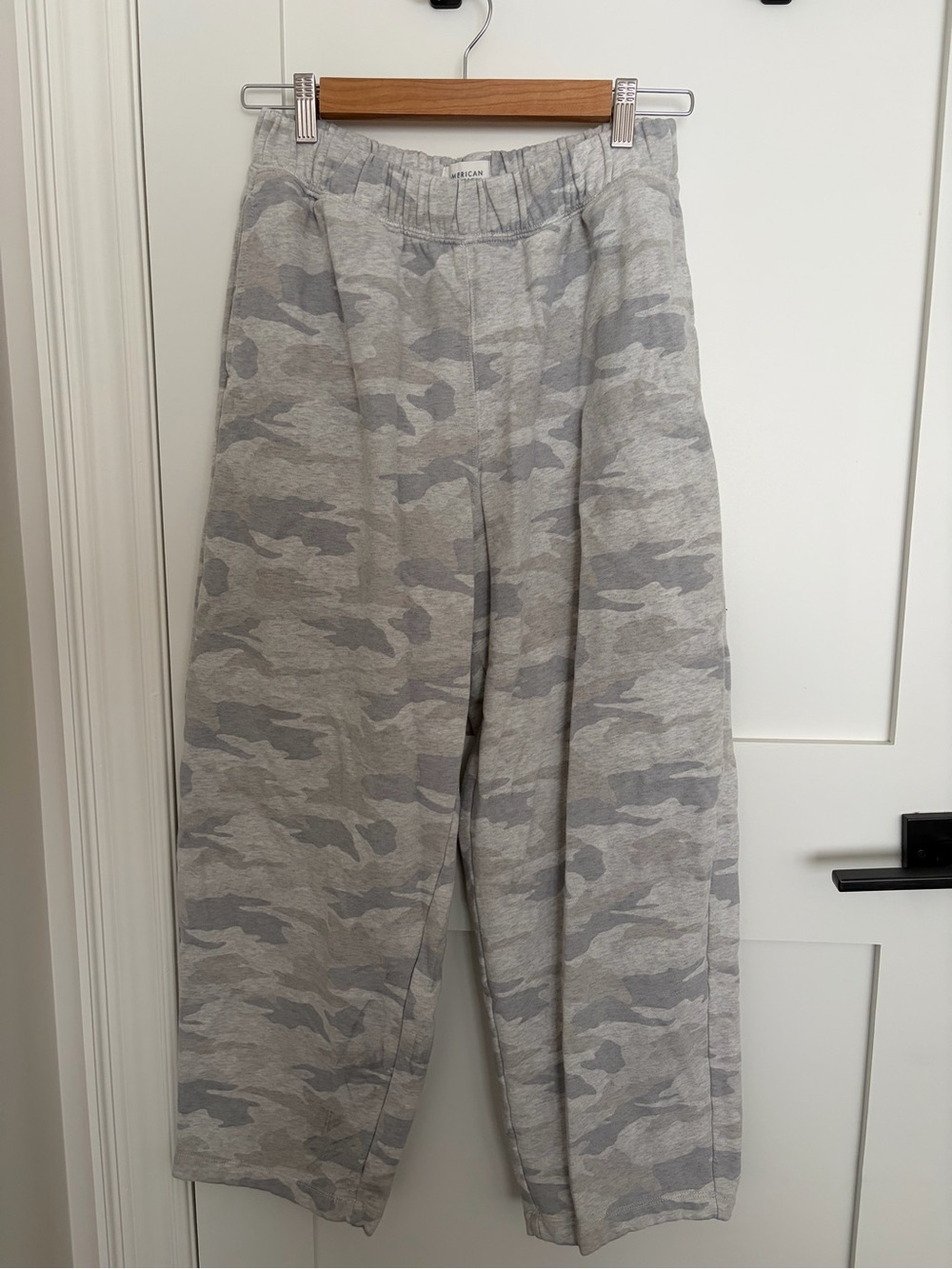 American Eagle Outfitters Everyday Luxe Straight Leg Sweatpants